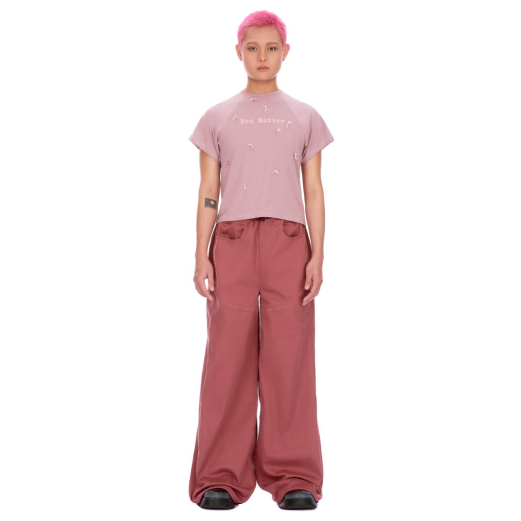 Áo thun croptop màu khoai môn aeie mới còn tag