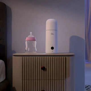 Dụng cụ đun và hâm nước pha sữa cầm tay Fatzbaby Mini Smart 1 FB3622VA