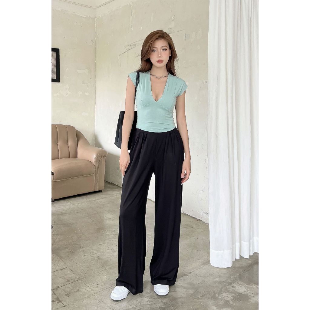 Áo thun nữ tay ngắn cổ V sexy vạt bầu thun lụa trơn co giãn tốt freesize - Feliza Clothing