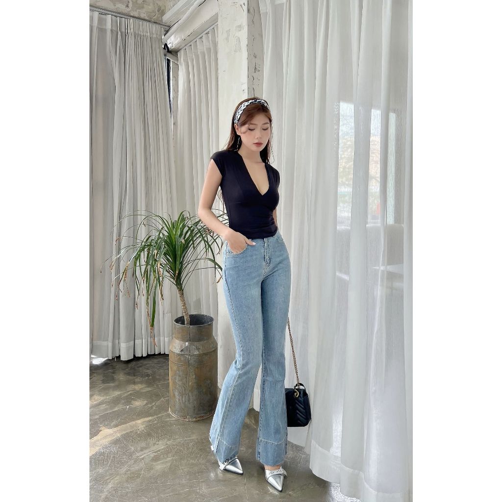 Áo thun nữ tay ngắn cổ V sexy vạt bầu thun lụa trơn co giãn tốt freesize - Feliza Clothing
