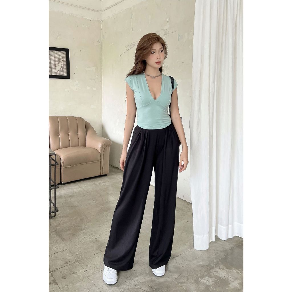 Áo thun nữ tay ngắn cổ V sexy vạt bầu thun lụa trơn co giãn tốt freesize - Feliza Clothing