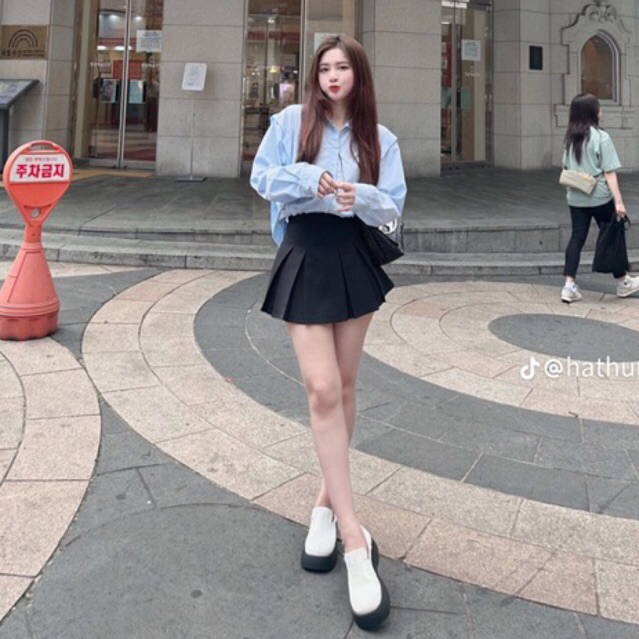 JENNYCLOSET | Áo sơ mi basic thiết kế viền sang chảnh style trẻ trung , Áo sơ mi phong cách Hàn Quốc