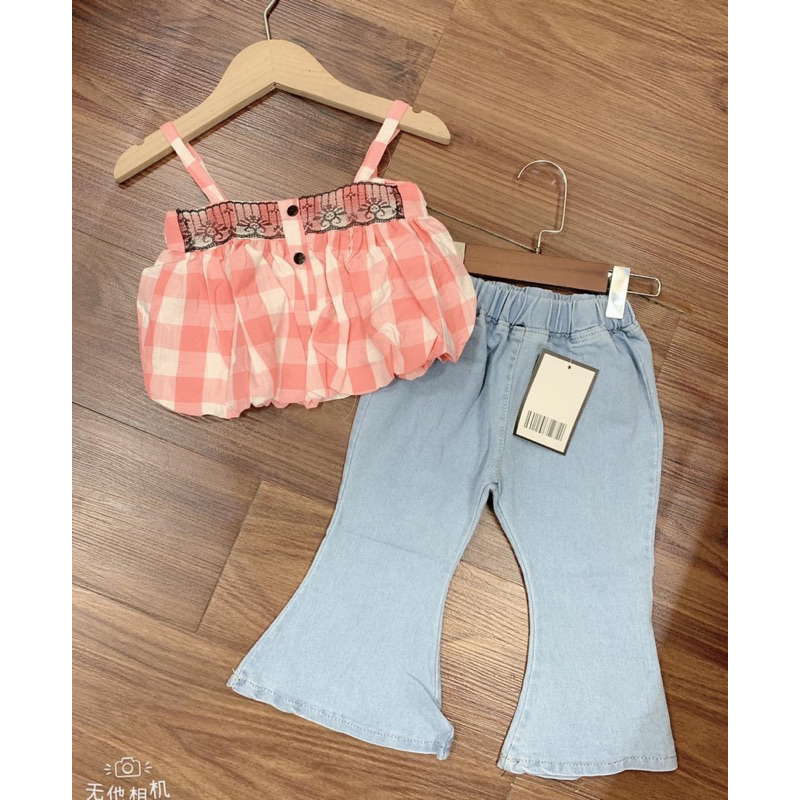 Sét 2 dây áo caro quần ống loe bé gái