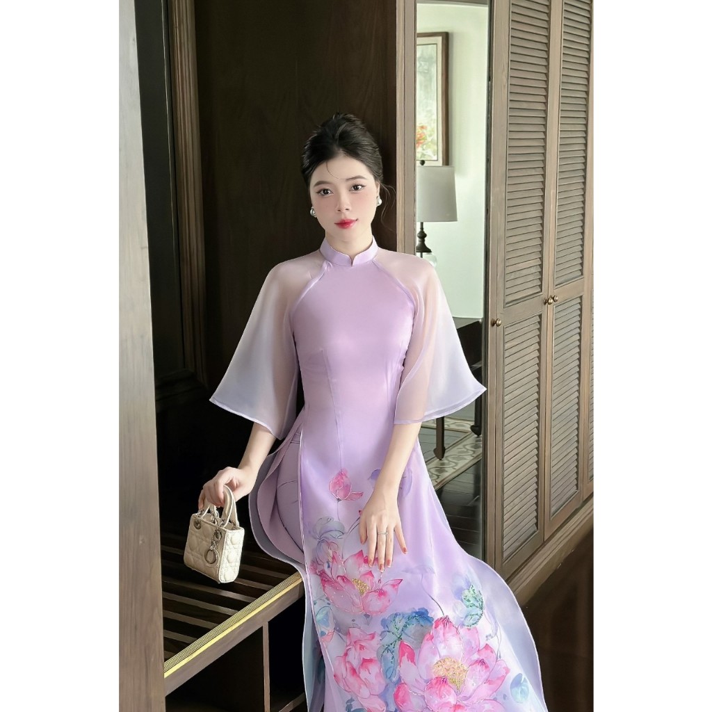 Áo dài nữ cách tân Cẩm Tú màu tím đính kết hoa nổi dịu dàng - Áo dài thiết kế Linh Đan - HN35