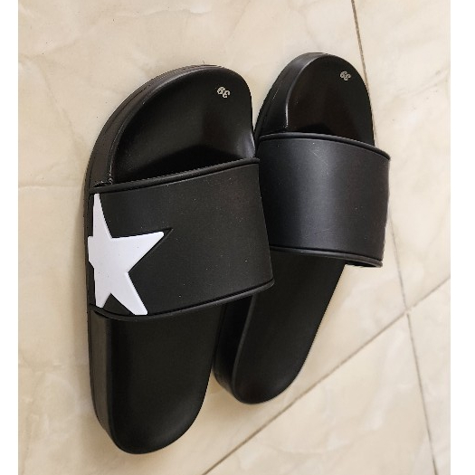 Dép HY DRO đẳng cấp thời thượng,logo in độc đáo dành cho những chàng trai mạnh mẽ và cá tính.hot trendd2023