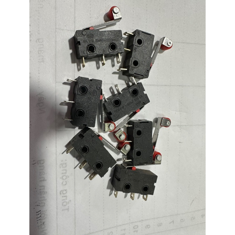 Công tắc hành trình cơm nhỏ