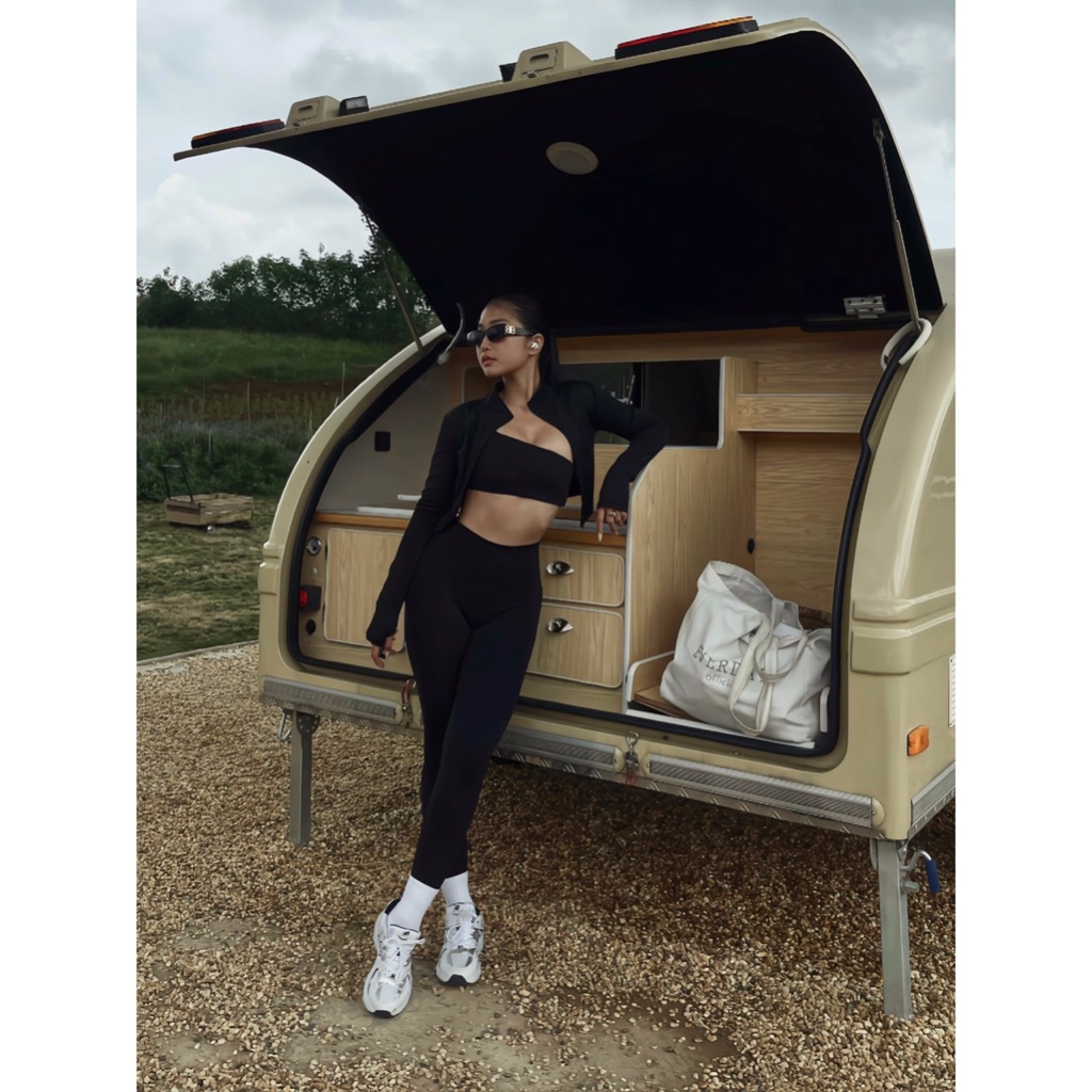 Áo khoác thể thao gym