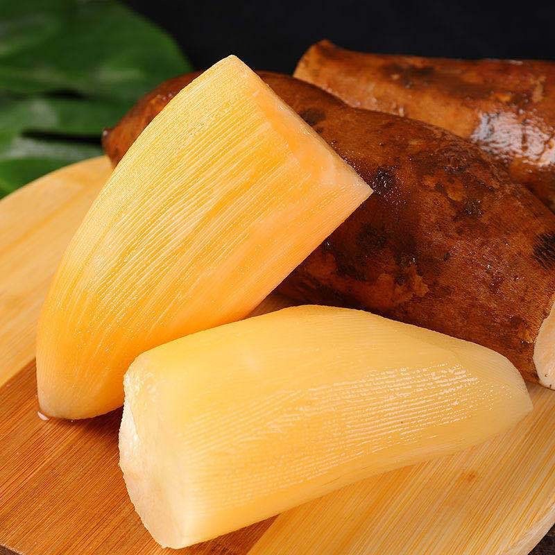 Khoai sâm đất  đặc sản Y Tý Lào Cai, khoai ngọt thanh, mát, nhiều nước.