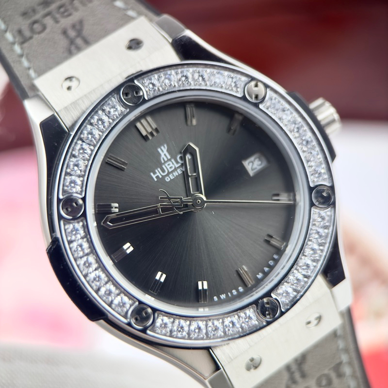 Đồng hồ nữ hub.lot