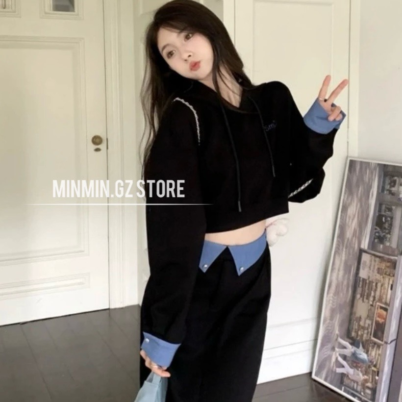 Set áo nỉ có nón mix chân váy midi dài lưng bẻ phối denim, Bộ set áo váy thun phối jean mấu mới thới trang năm nay.