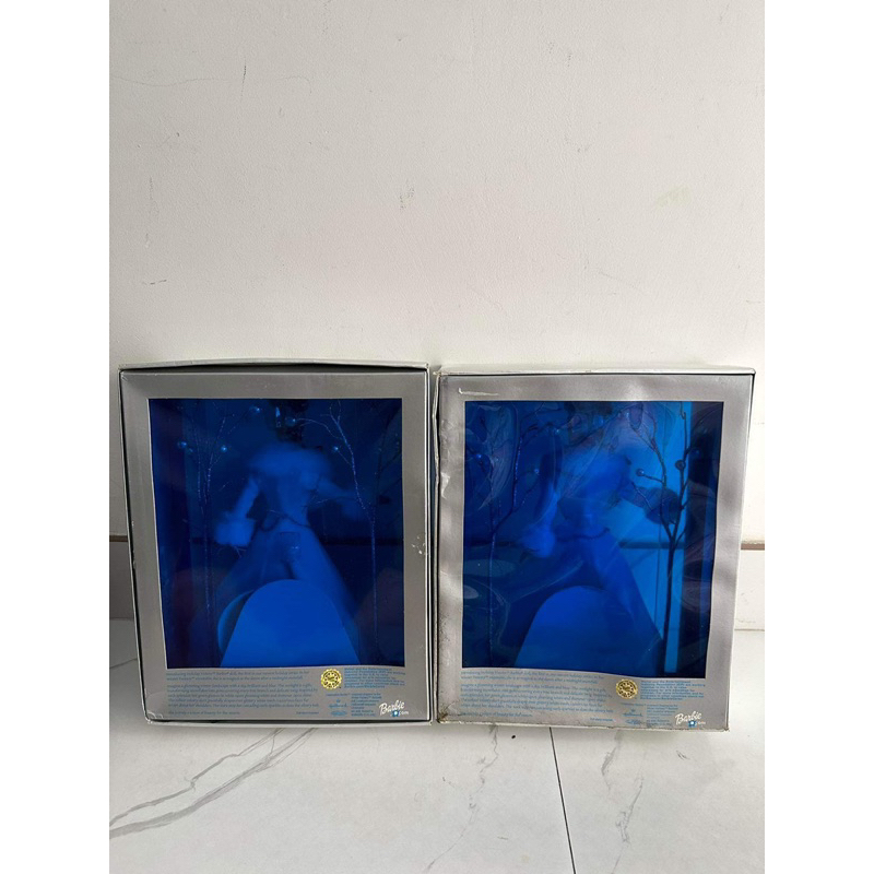 Búp bê Barbie Holiday Visions