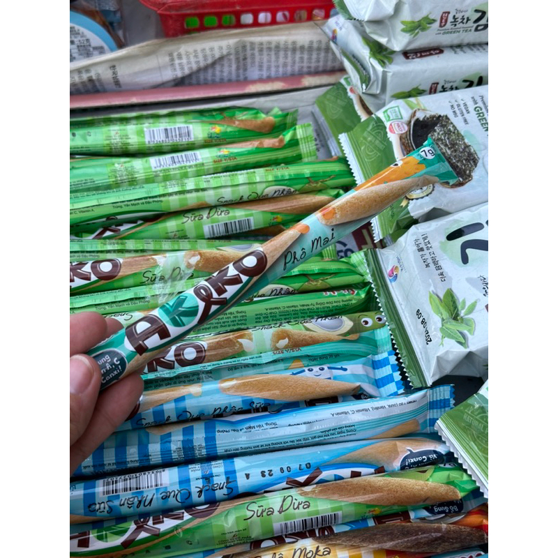 ) Bánh Akiko Snack que nhiều vị, Bánh akiko oishi, bánh que akiko date luôn mới