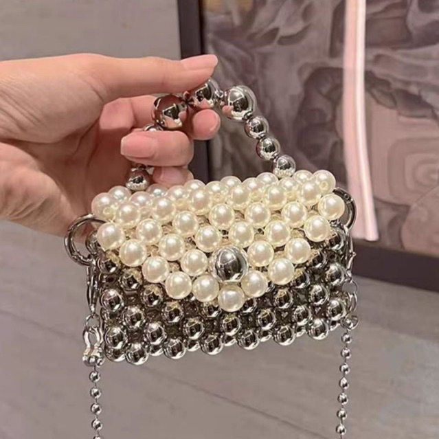 Túi cầm tay đeo chéo ngọc trai mini đi tiệc siêu sang cho nữ