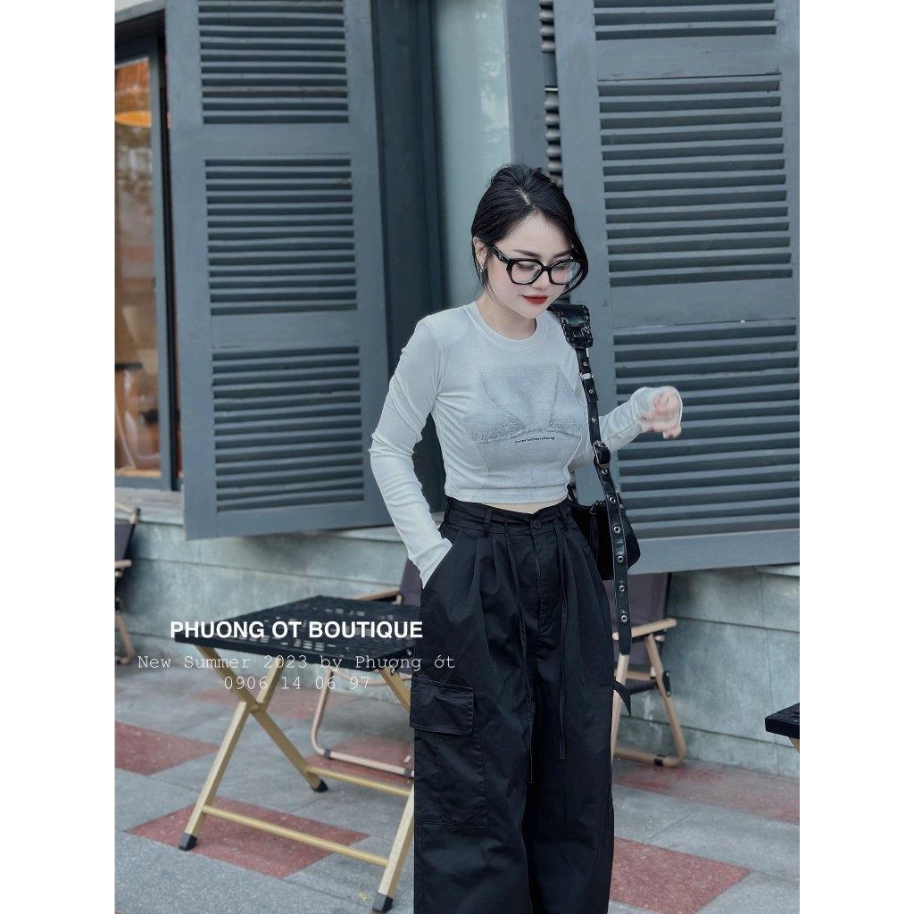 Set Bộ 2 Món: Áo Thun Trắng Croptop Dài Tay Họa Tiết Hình Siêu Hot + Quần Suông Túi Hộp Cá Tính, Xinh Xắn