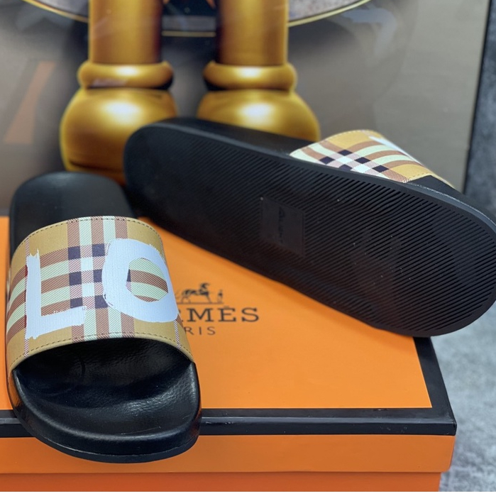 Dép Nam Nữ BBR , Dép burberry đế cao su đúc bền đẹp đi êm chân thời trang trẻ hot trend 2023