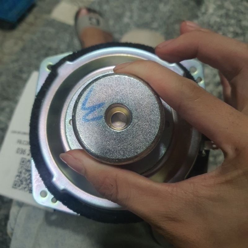 Loa Sub Bose Từ Neo Gân Lớn 6inch 4ohm 60w Cực Hay
