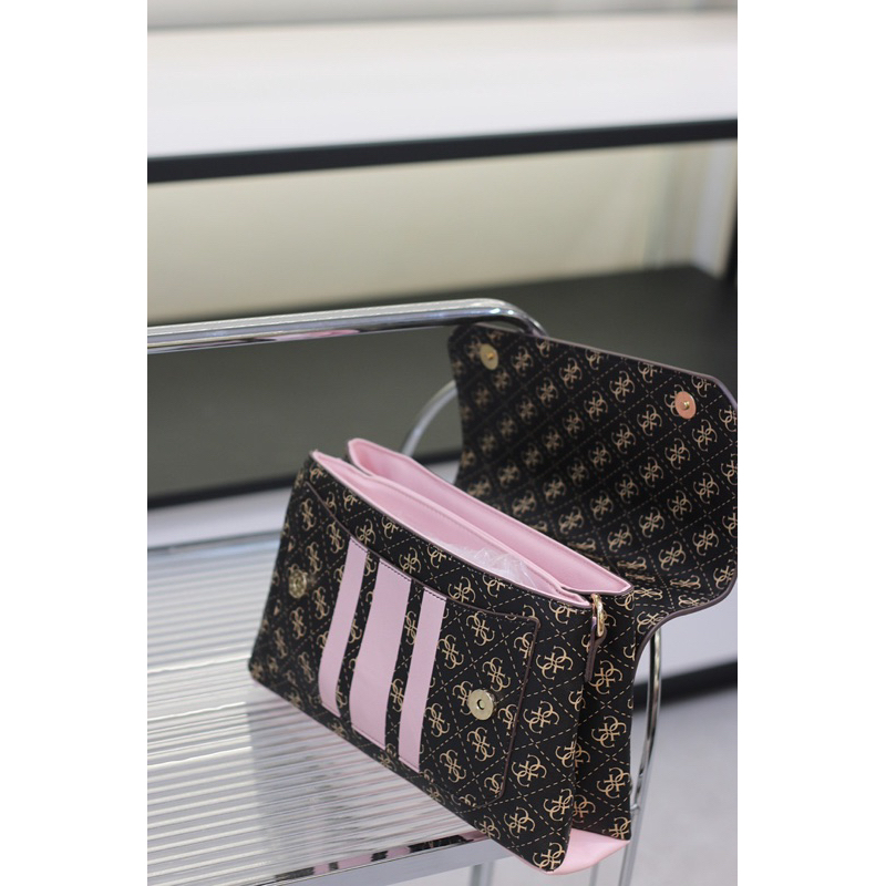 Túi guess đeo chéo nữ mẫu mới