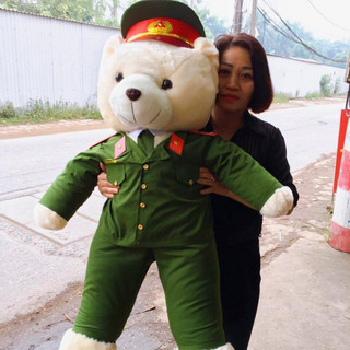 Gấu bông công an 1m2