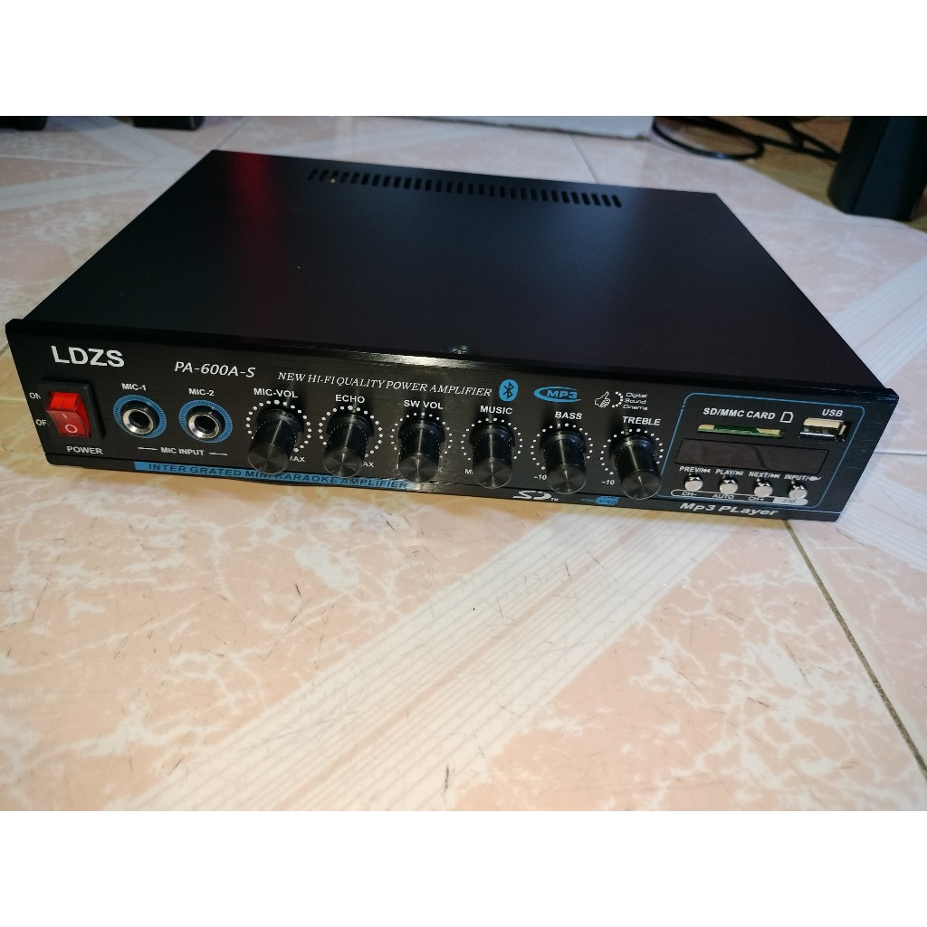 Ampli LDZS 4.1 bluetooth karaoke PA-600,4.1 cao cấp, công suất cao hàng chính hãng đầu vào 220V,  bảo hành 6 tháng.