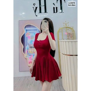 Set đầm kèm luôn quần gài nút , chất xốp gân