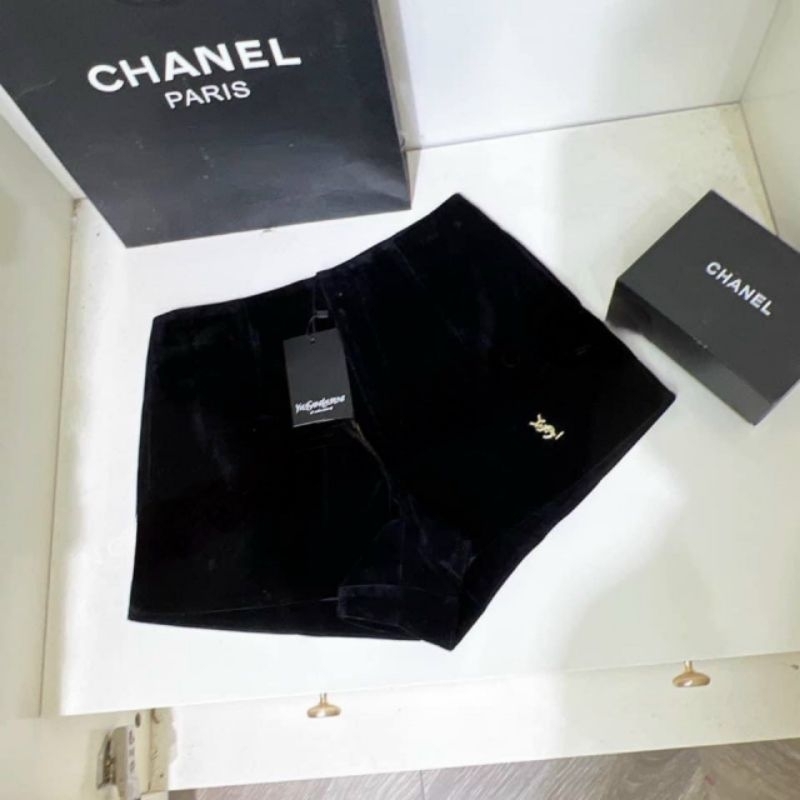 Quần sooc nhung tag cài hàng QC