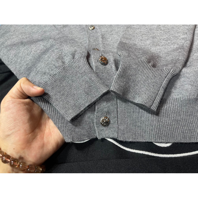 Áo Len Cardigan Chrrome Hearrts siêu hot Cao Cấp Logo thêu Khuy Kim Loại