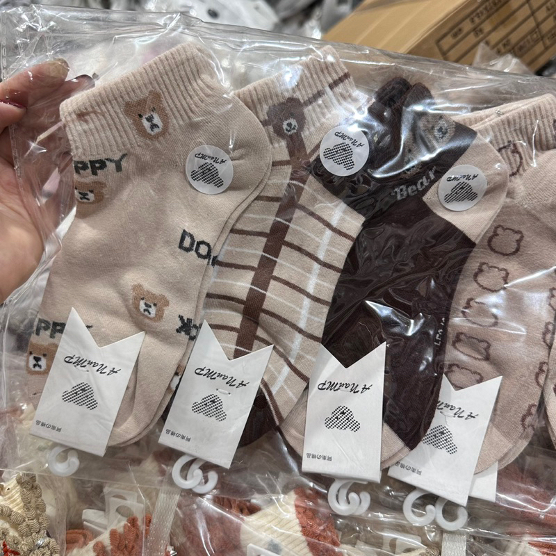 Sỉ 10 đôi tất hình gấu mẫu mới, vớ hình