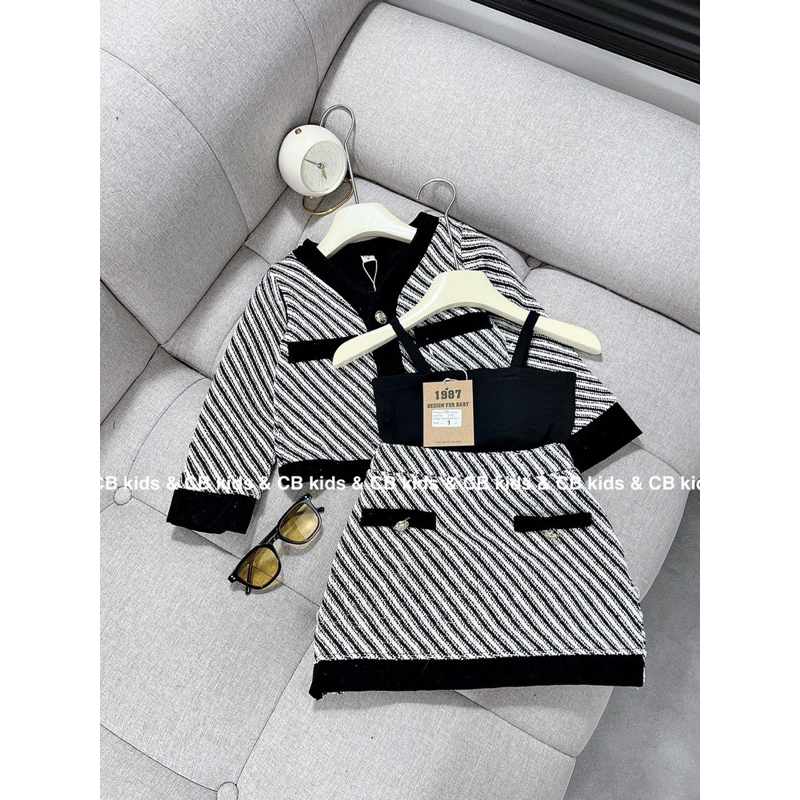 Sét bộ 3 chi tiết vải dạ áo vest + chân váy +áo hai dây cho bé gái