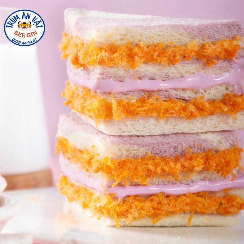 Hộp 6 Bánh Sandwich Tam Giác Lúa Mạch Chà Bông Khoai Mỡ B103 - Ăn Vặt BeeGin