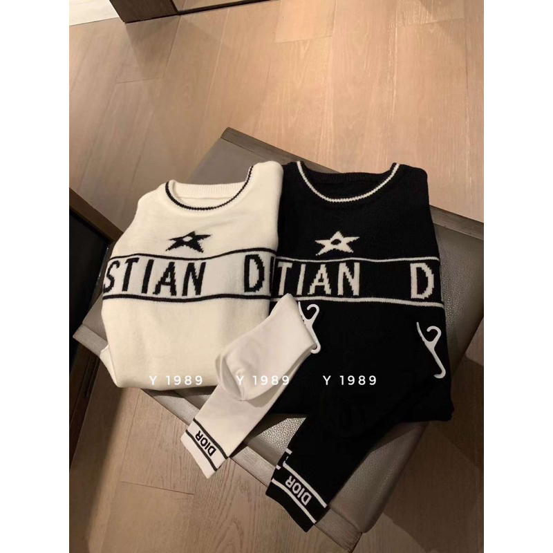 Áo Len Dài Tay Đì O Kèm Tất L1