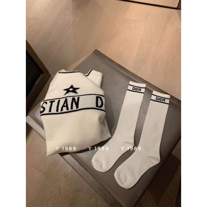 Áo Len Dài Tay Đì O Kèm Tất L1