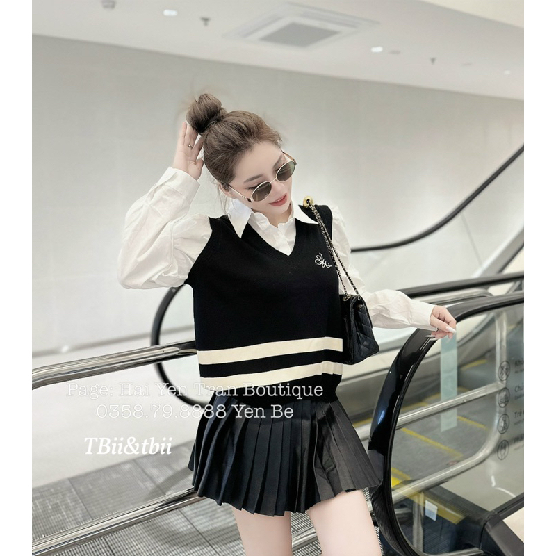 Áo Gile Len Sọc Kẻ Thêu Kí Hiệu Kèm Sơmi