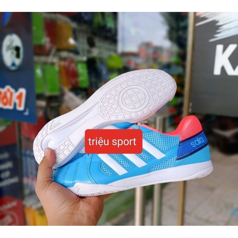 Giày đá bóng Adidas top sala IC
