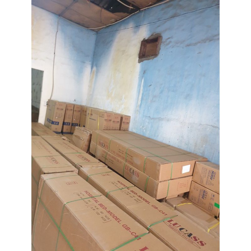 Giường bệnh y tế 1 tay quay LUCASS GB-C1  tặng kèm bàn ăn, free ship SG