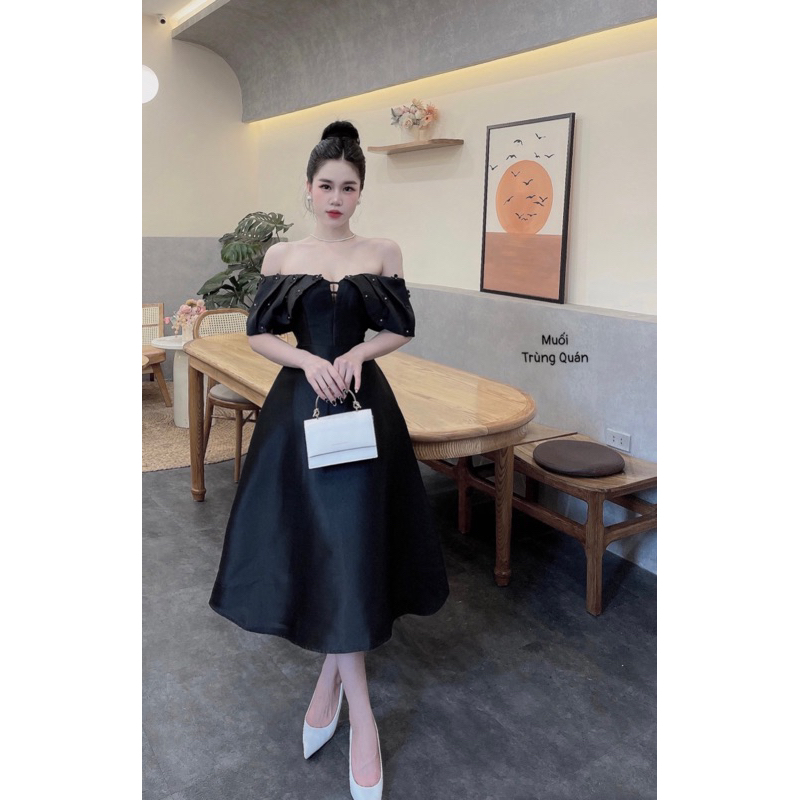 ĐẦM TAFTA TRỄ VAI ĐÍNH HOA THỦ CÔNG  cực kì sang chảnh