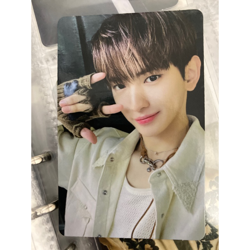 Card Album LEW Tempest