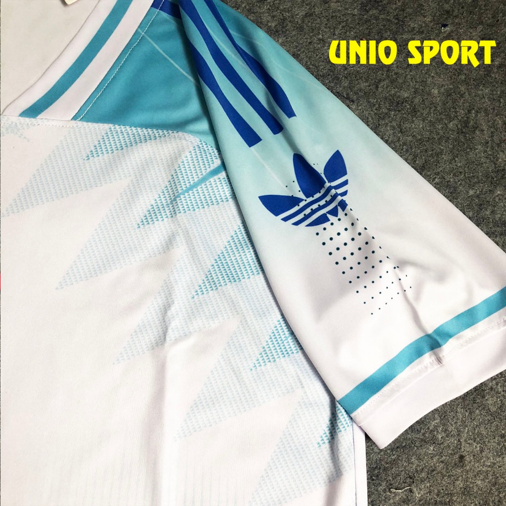 Bộ quần áo bóng đá không logo trắng xanh - in tên số áo theo yêu cầu - hàng thun lạnh cao cấp