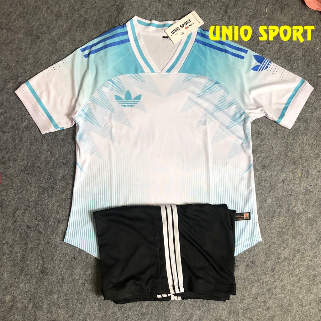 Bộ quần áo bóng đá không logo trắng xanh - in tên số áo theo yêu cầu - hàng thun lạnh cao cấp