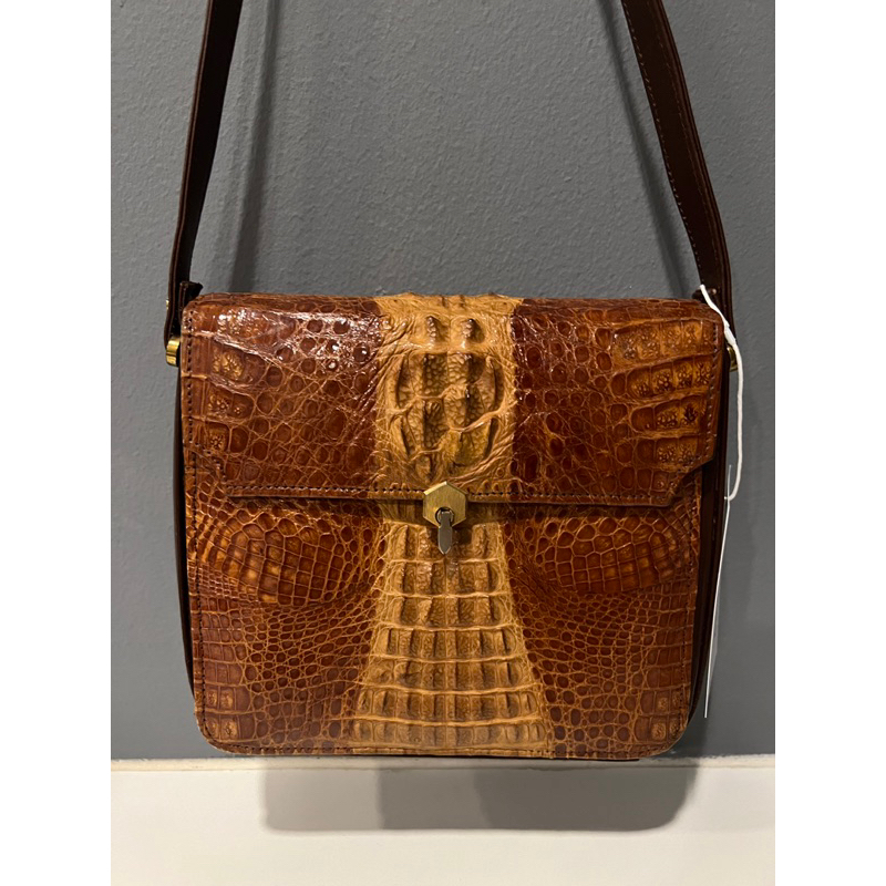 Túi đeo vai da cá sấu hàng Nhật
