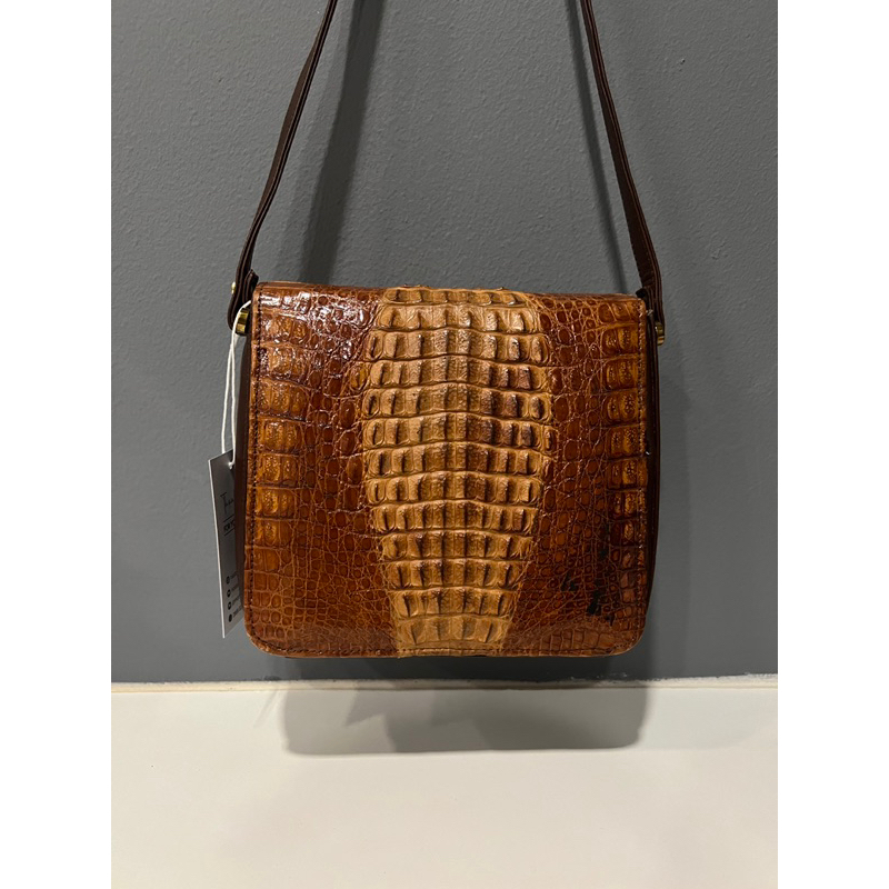 Túi đeo vai da cá sấu hàng Nhật