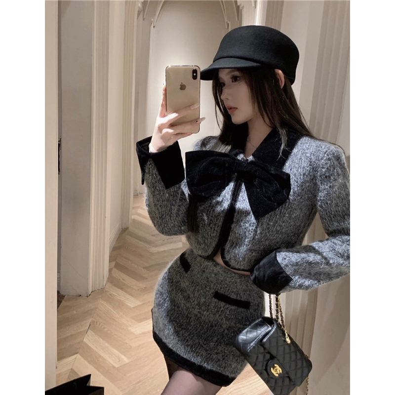 Set áo khoác dạ bông croptop phối nơ màu xám cổ tay áo nhung đen YIMI kèm chân ngắn chữ A tiểu thư u