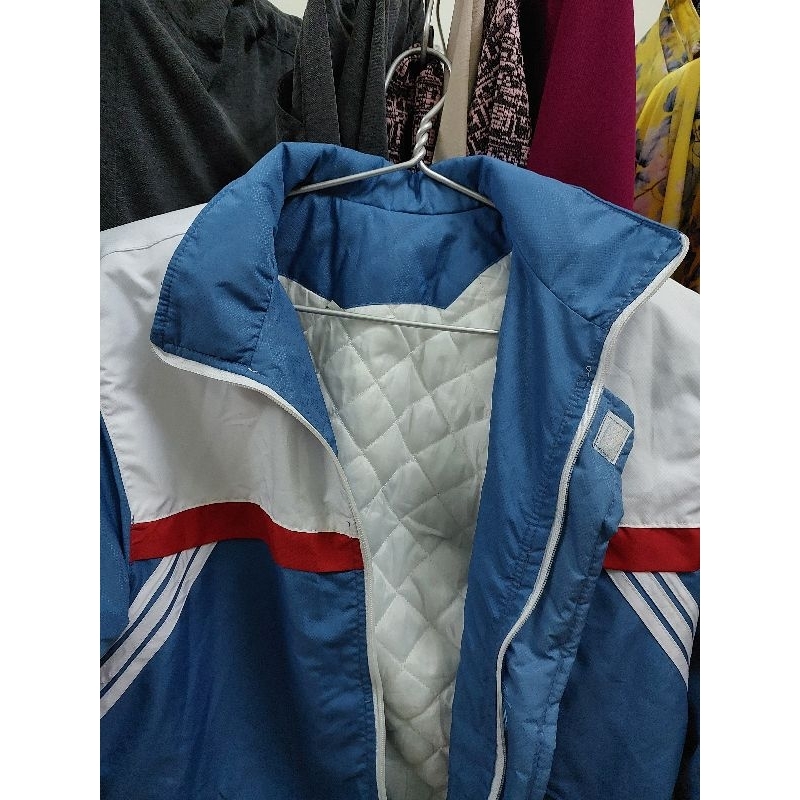 Áo khoác nam 18 size XL.