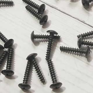 5 con ốc 4 li dài 20mm ren xoắn gắn xe máy