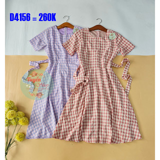 Đầm caro xòe nhẹ buộc dây