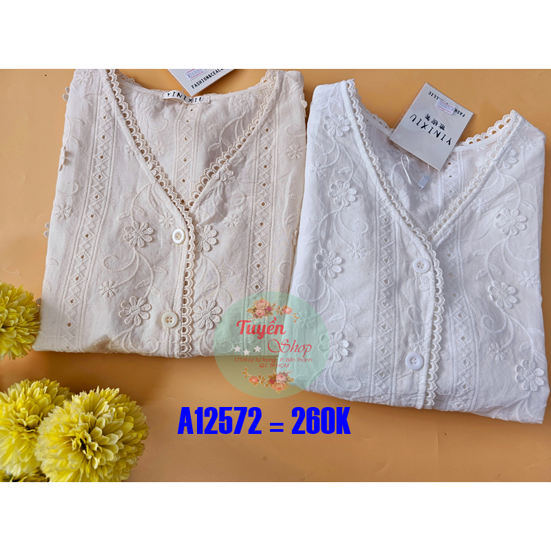 Áo sơ mi xô ren nổi cổ V tay ngắn