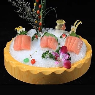 Khay sashimi,sushi giả gỗ,Khay nhựa deco tròn sushi, sashimi