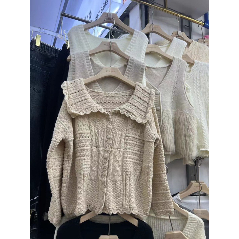 Áo khoác len khuy cúc bọc màu kem nâu hàng Qc