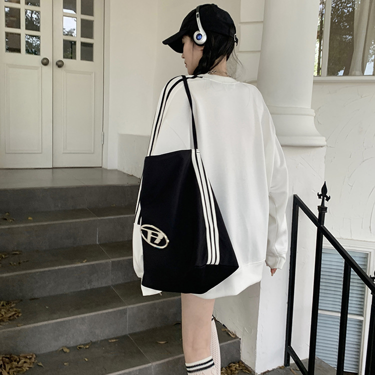 Áo Nỉ Sweater Form Rộng Basic Sọc Thể Thao Năng Động 𝐅𝐫𝐞𝐝𝐨 𝐌𝐞𝐧𝐰𝐞𝐚𝐫