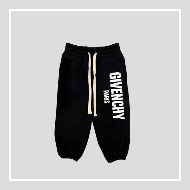 Quần nỉ joger da cá màu đen in hình logo cho bé trai bé gái size từ 12-40 cân