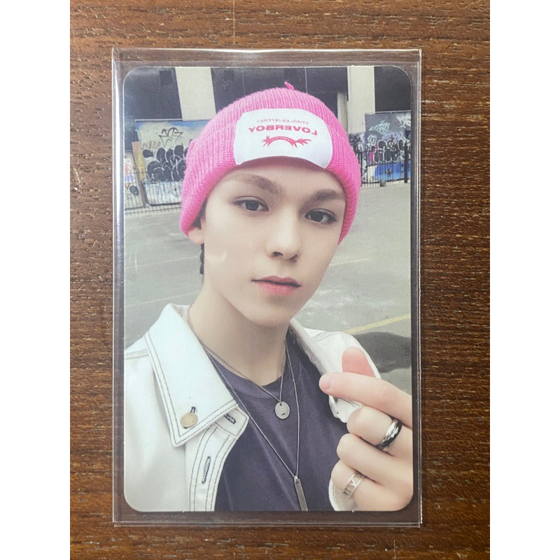 Card Seventeen FTS, Heng:garae